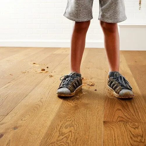 Hardwood dirt | Yates Flooring