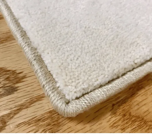 Machine-Serging | Yates Flooring